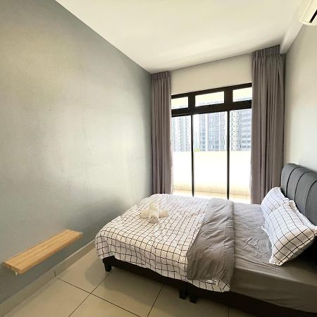 Meridin Medini By Wp Homestay 努沙再也 外观 照片