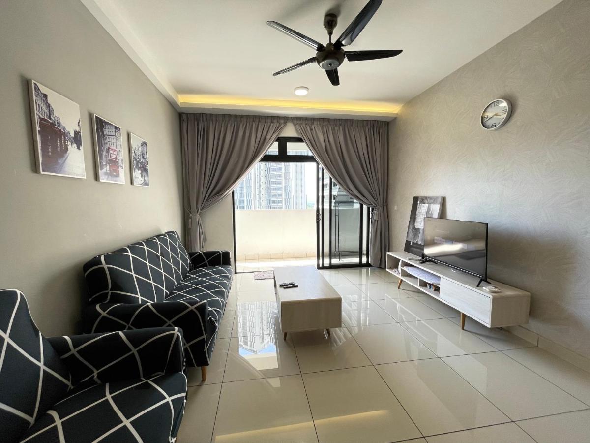 Meridin Medini By Wp Homestay 努沙再也 外观 照片