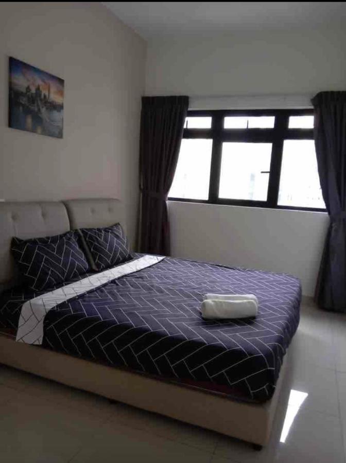 Meridin Medini By Wp Homestay 努沙再也 外观 照片