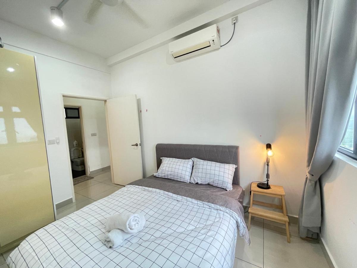 Meridin Medini By Wp Homestay 努沙再也 外观 照片
